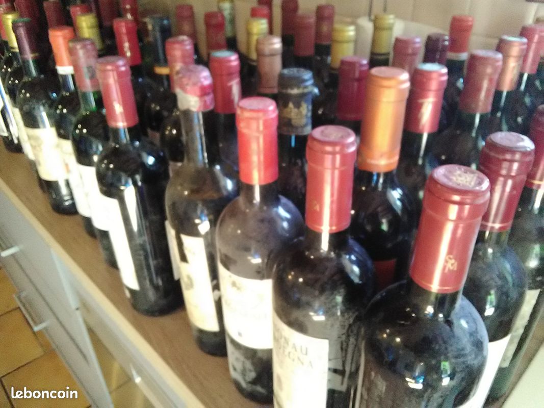 Vin italien Regaleali (image 1)