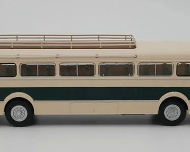Bus van de Wereld schaal 1:43 Renault R 4192 (1952) FRANKRIJK