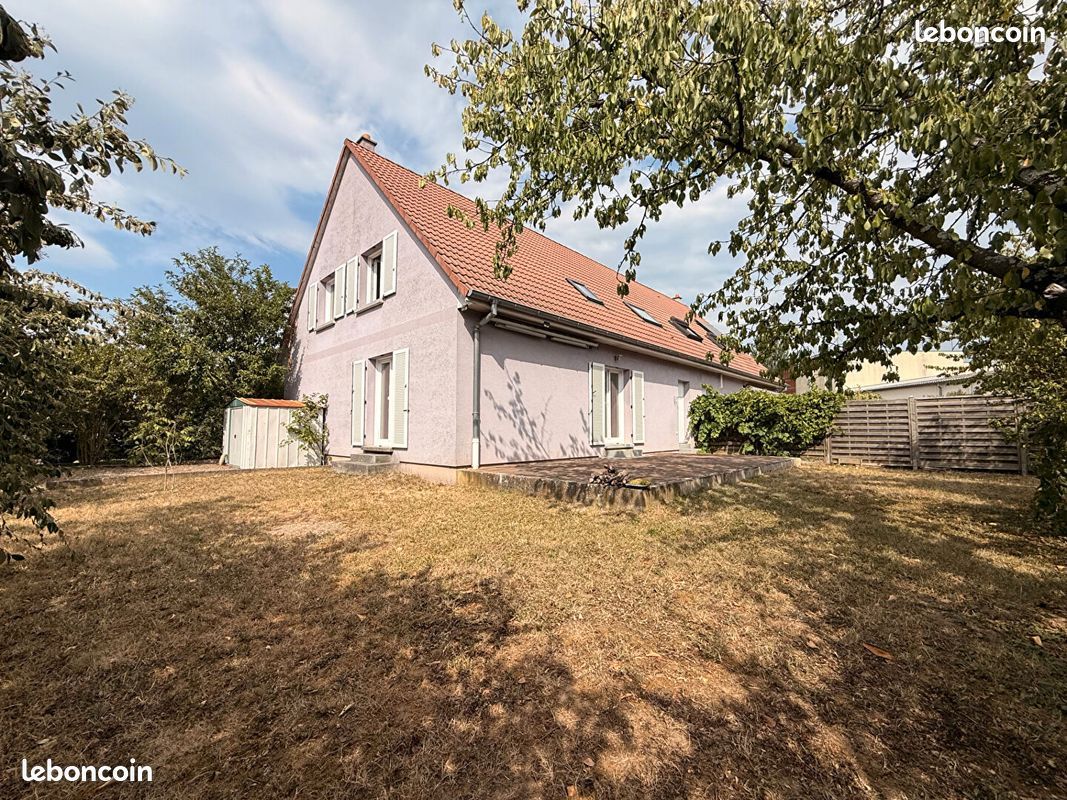 Maison 5 pièces 117 m² · à Rixheim · 117 m² · 1 550 €/mois