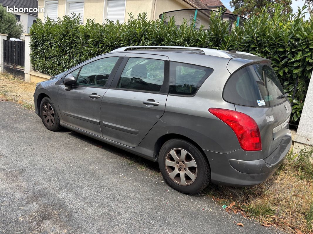 Peugeot 308 SW 1.6 HDi 90 ch – 296 000 km – Roulante – CT avec contre-visite – Pneus récents (image 3)