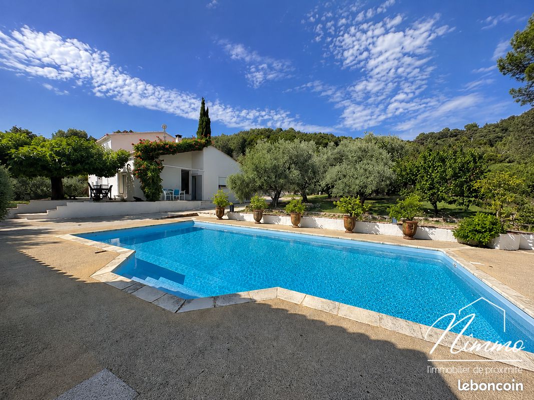 Maison 8 pièces 171 m² · à Nages-et-Solorgues · 171 m² · 515 000 €