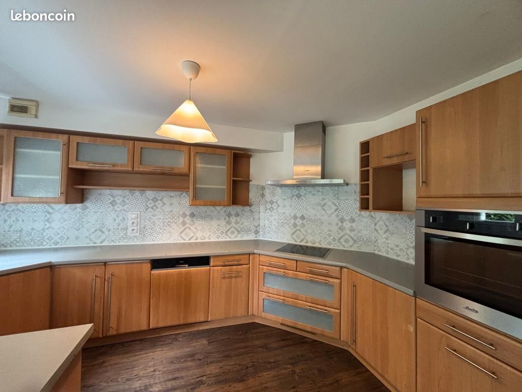 Appartement 3 pièces 87 m² · à Valleiry · 87 m² · 1 596 €/mois