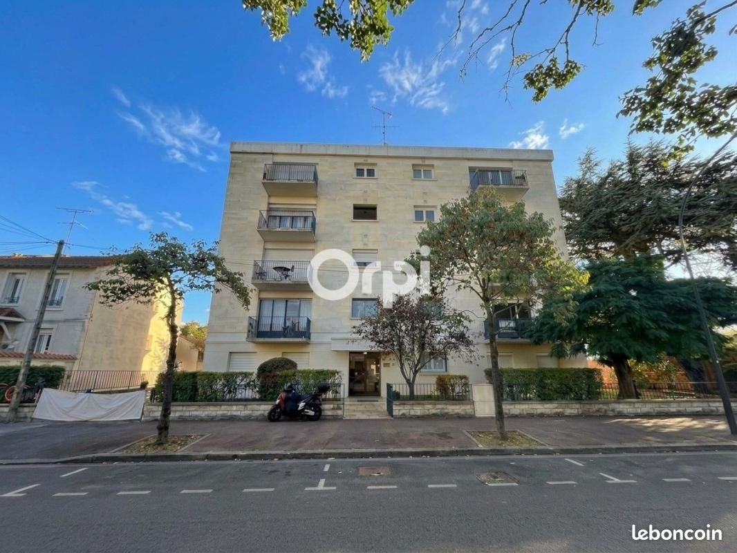 Appartement 1 pièce 22 m² · à Saint-Maur-des-Fossés · 22 m² · 145 000 €