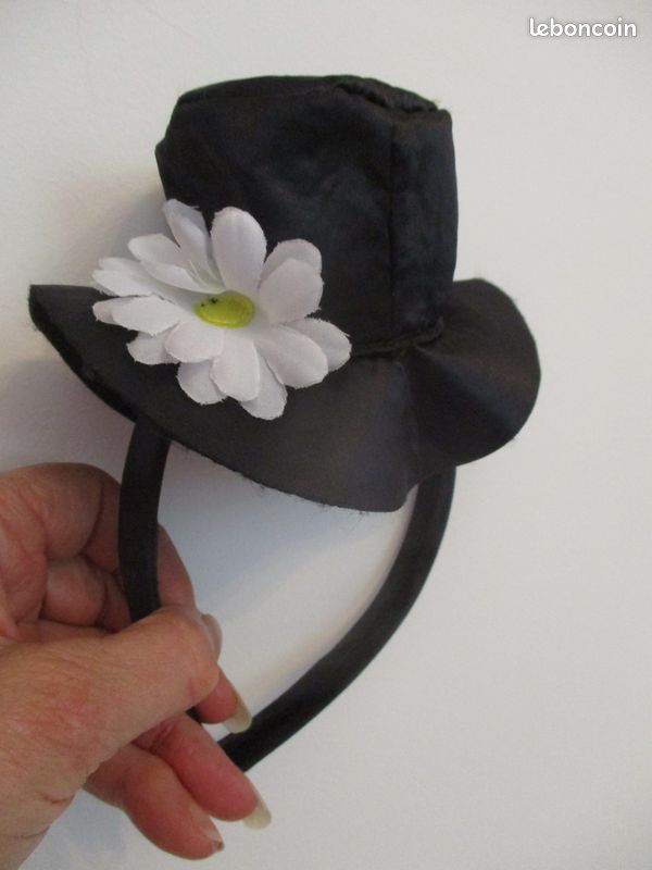 EnfantsVêtements pour fillesDéguisementsDisney Déguisements Dressing du membre Articles similaires Déguisement anglais de Marie Poppins taille 4/5 ans Disney (image 2)