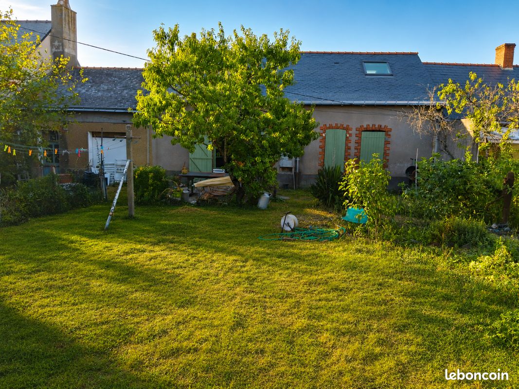 Maison 5 pièces 140 m² · à Vallons-de-l'Erdre · 140 m² · 120 000 €