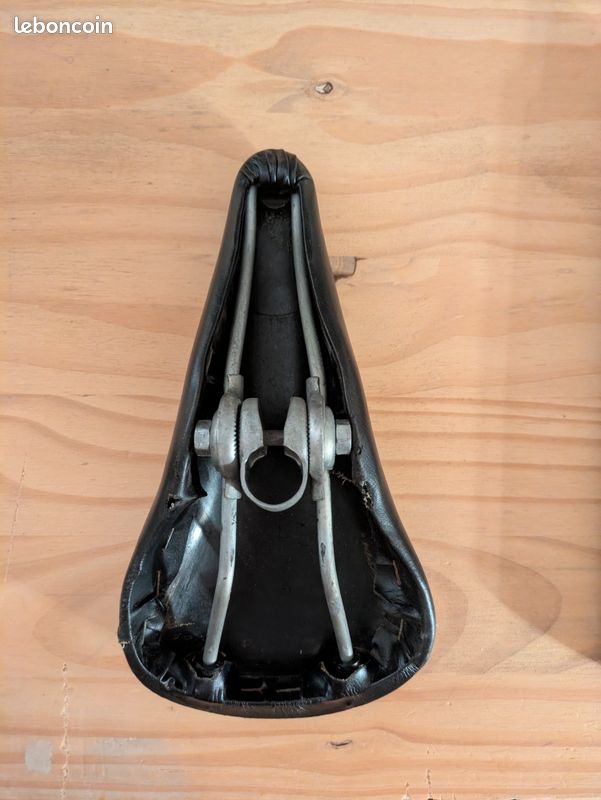 Poteau De Selle En Cuir Vintage - Occasion