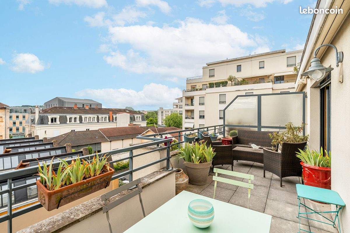 Appartement 3 pièces 80 m² · à Villefranche-sur-Saône · 80 m² · 320 000 €