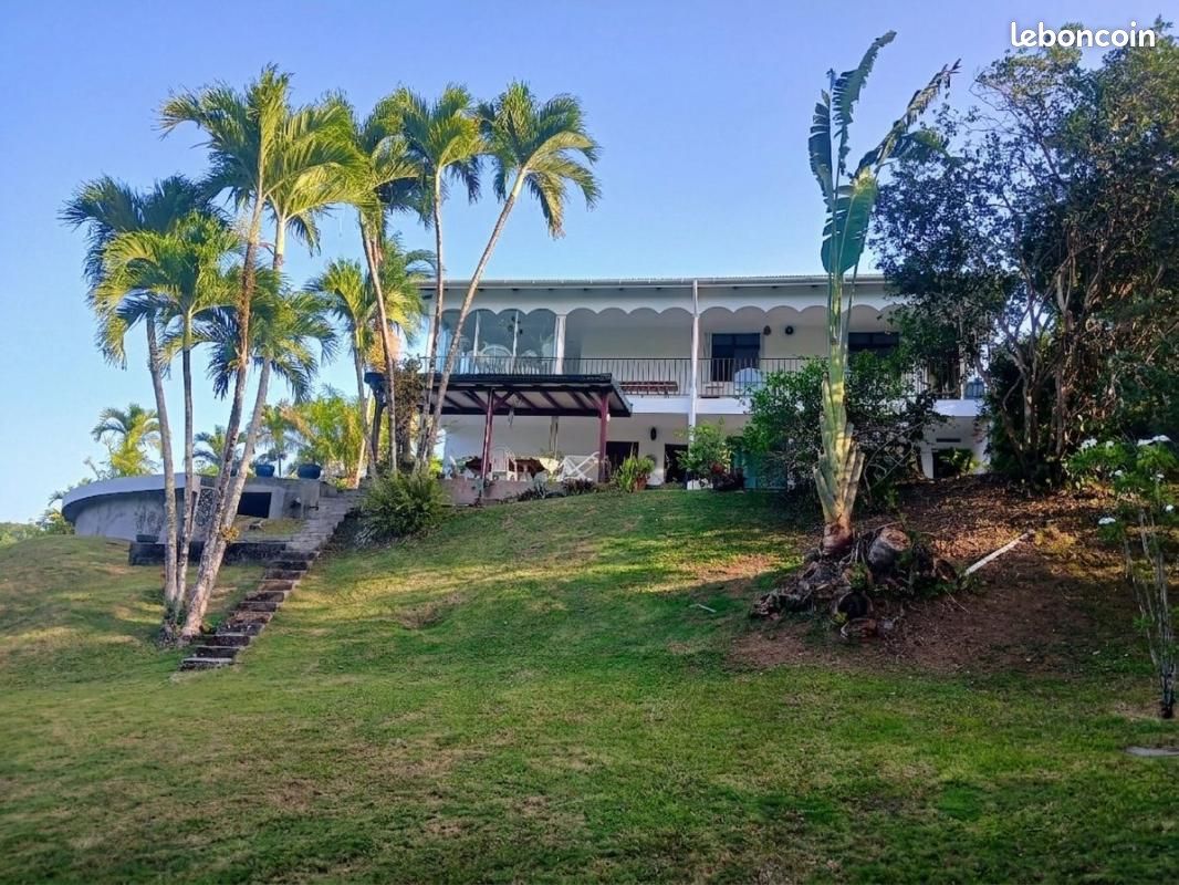 Maison 4 pièces 157 m² · à Petit-Bourg · 157 m² · 840 000 €
