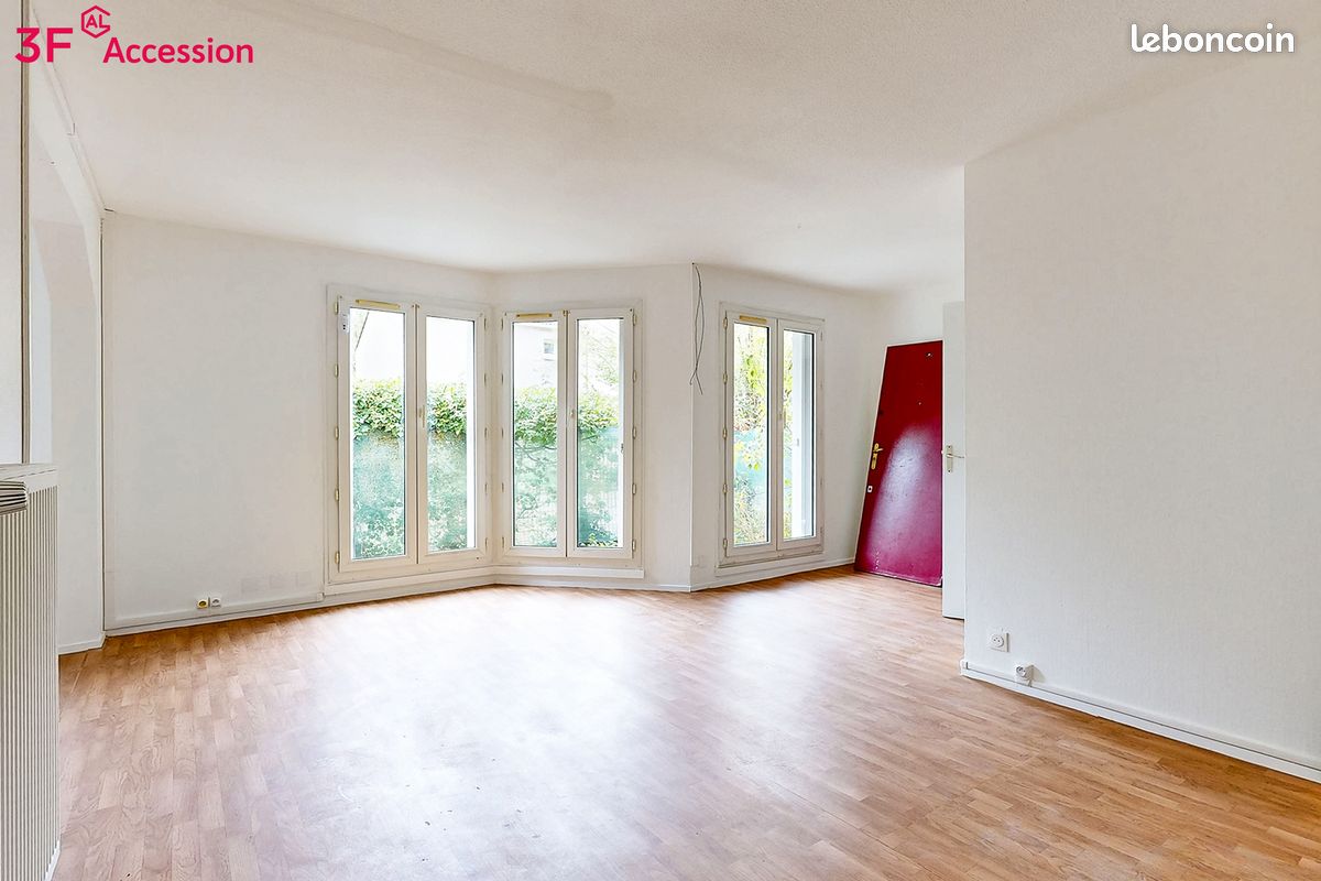 Appartement 5 pièces 90 m² · à Combs-la-Ville · 90 m² · 182 430 €