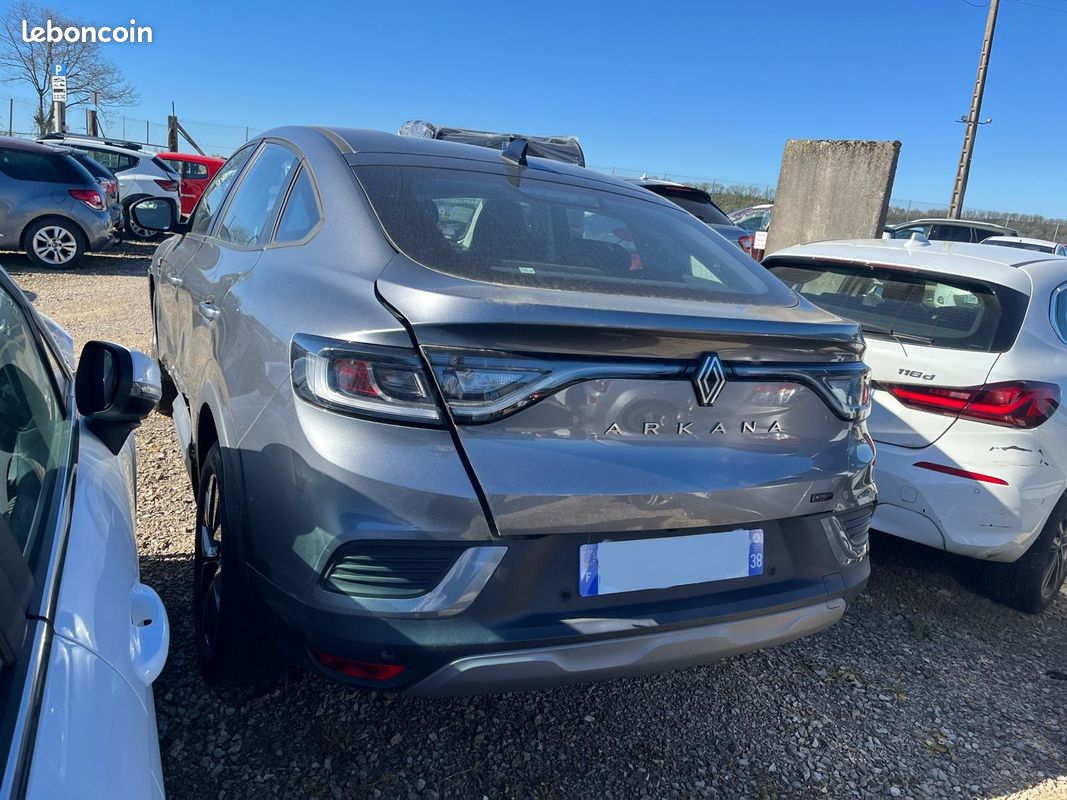 "Accidenté" Renault Arkana 1.6 E-Tech 145 Hybride Auto / GZ194 (image 3)