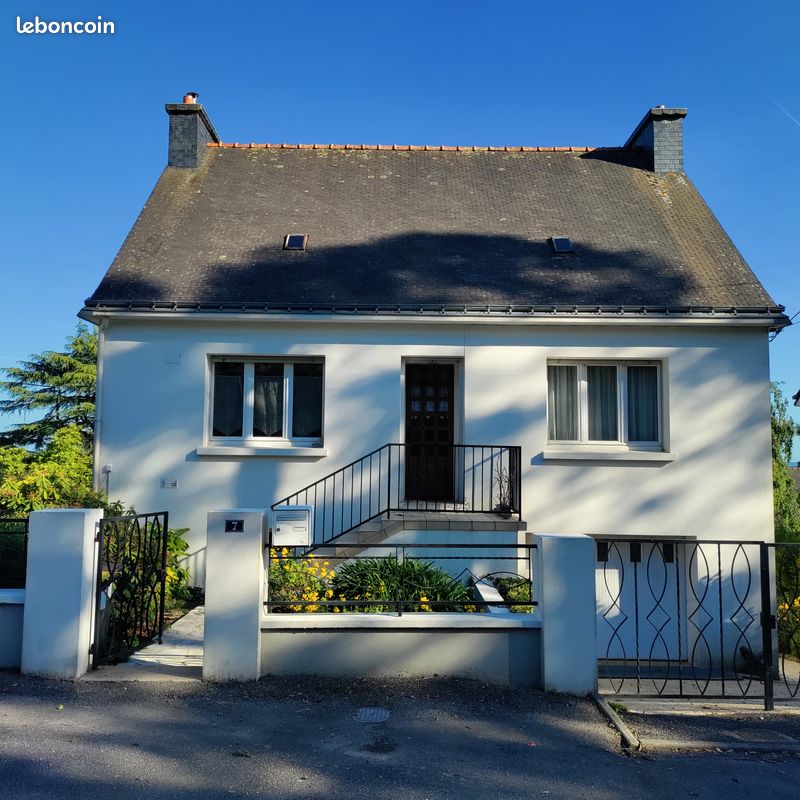 Maison 8 pièces 113 m² · à Guerlédan · 113 m² · 125 000 €