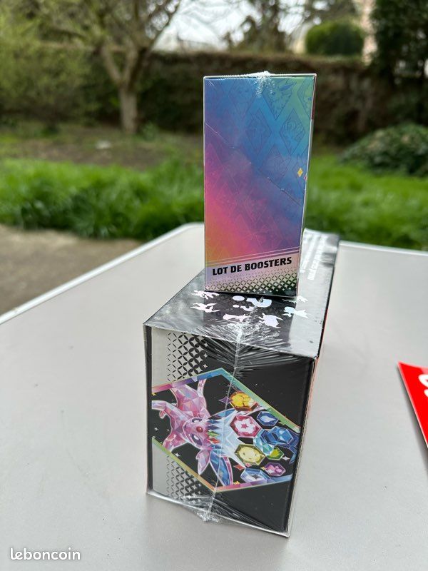 Pokémon 8.5 Bundle Évolutions Prismatique et Boîte Surprise (image 2)