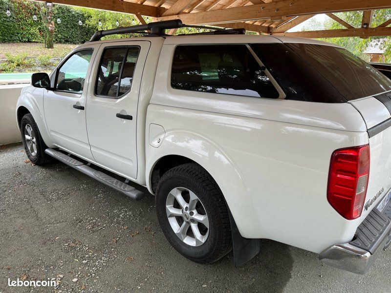 Navara dual cab D40 (image 3)