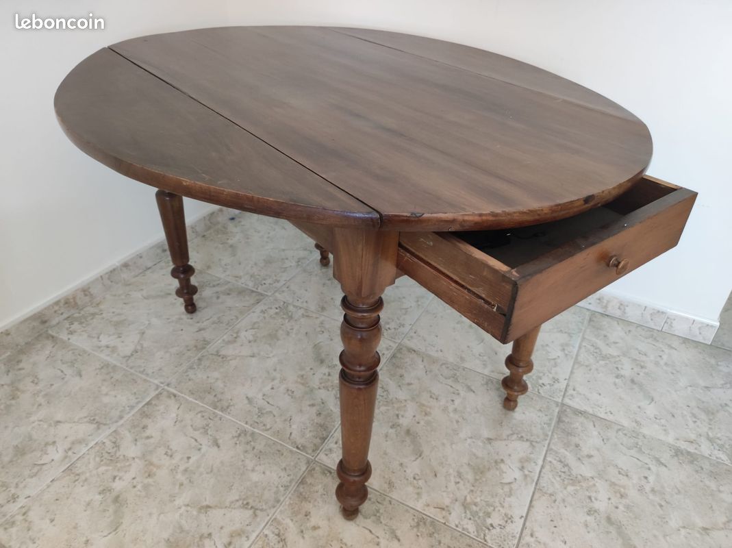Table ovale à volets (image 2)