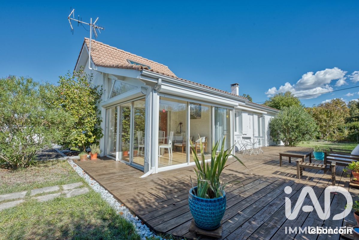 Maison 7 pièces 152 m² · à Blanquefort · 152 m² · 498 000 €