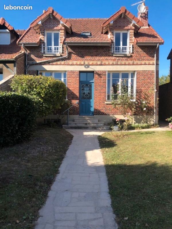 Maison 5 pièces 98 m² · à Chevrières · 98 m² · 1 264 €/mois