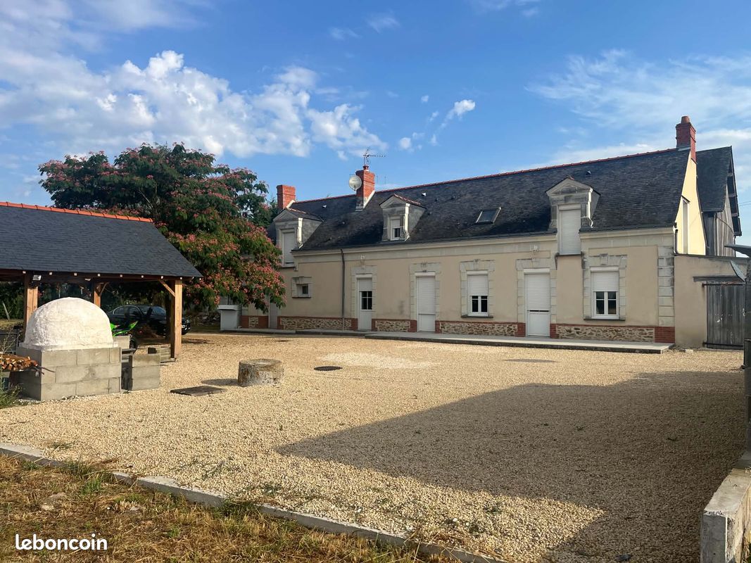 Maison 5 pièces 145 m² · à Beaufort-en-Anjou · 145 m² · 300 000 €