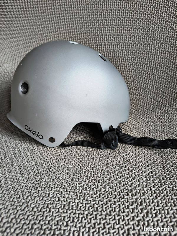 Casque vélo et trottinette OXELO enfant (image 1)