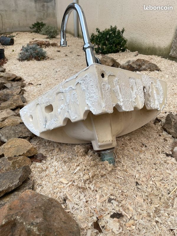 Lavabo d'angle (image 3)