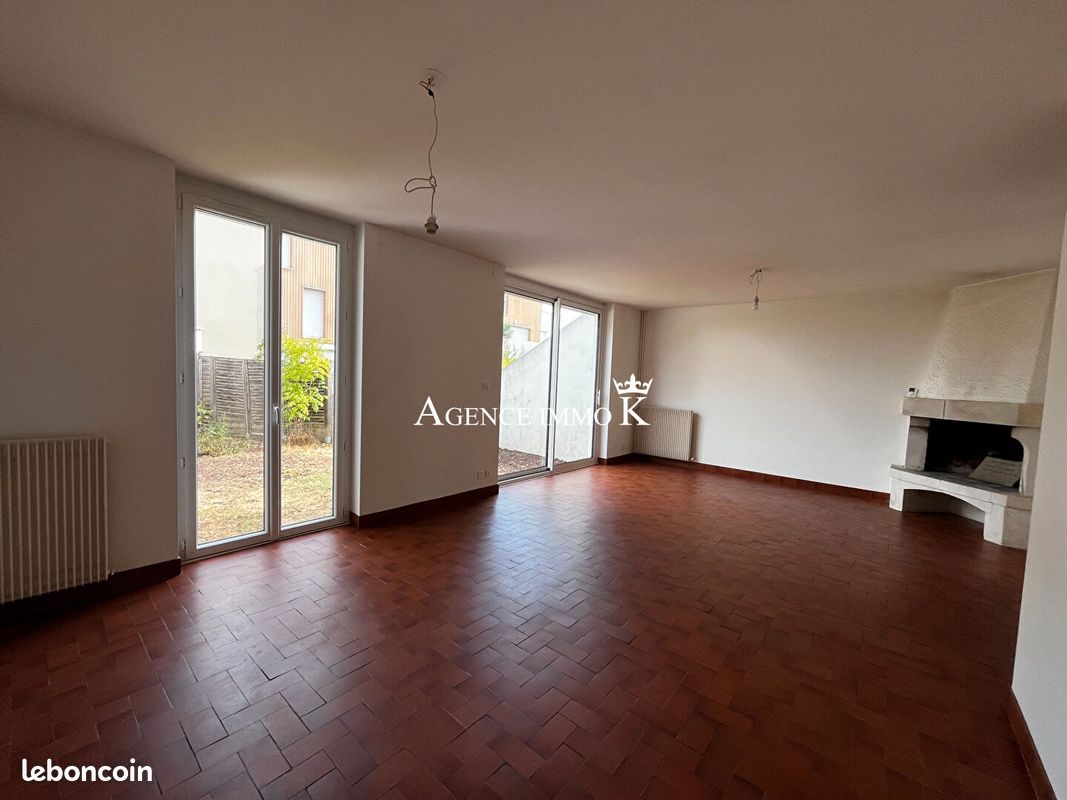 Maison 4 pièces 103 m² · à Poitiers · 103 m² · 880 €/mois