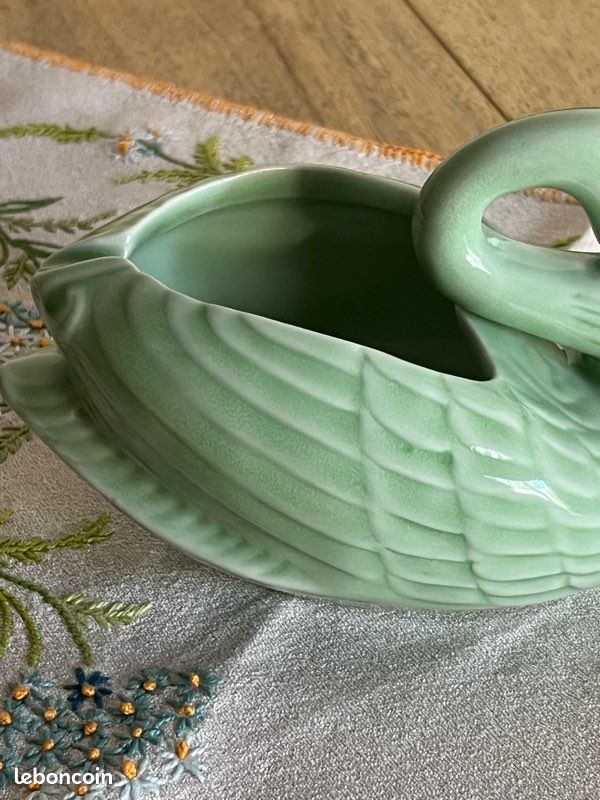 Cygne en céramique vert pastel vintage (image 4)