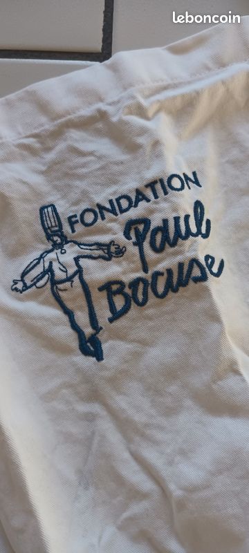 Tablier en coton blanc brodé Fondation Paul Bocuse (image 2)