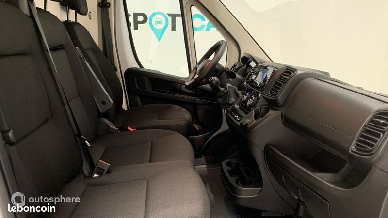 Peugeot Boxer Véhicule utilitaire ou Société L2H2 3.3 120ch Active (image 15)