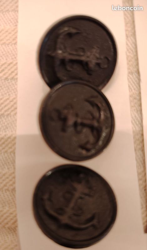Bouton Ancien Blanc - Diamètre 3,8 Cm - Mercerie Vintage - Lot De 1 à 10 Pièces - Occasion