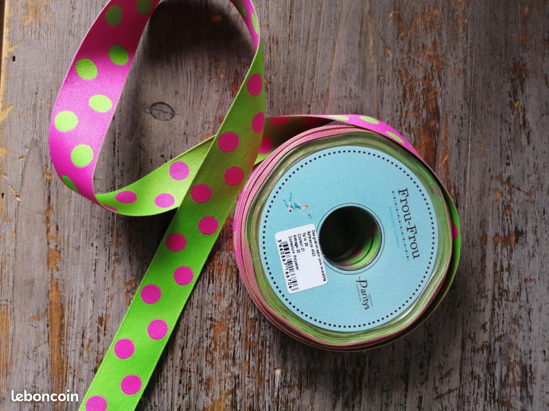 Berisford Mini Rouleau De Ruban En Velours 9 Mm 5 M 9263 Rose Colonial