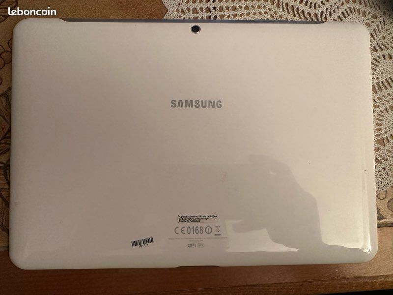 Samsung GT-P5110 (image 2)