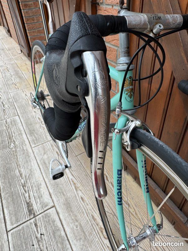 Vélo de course Bianchi (image 4)