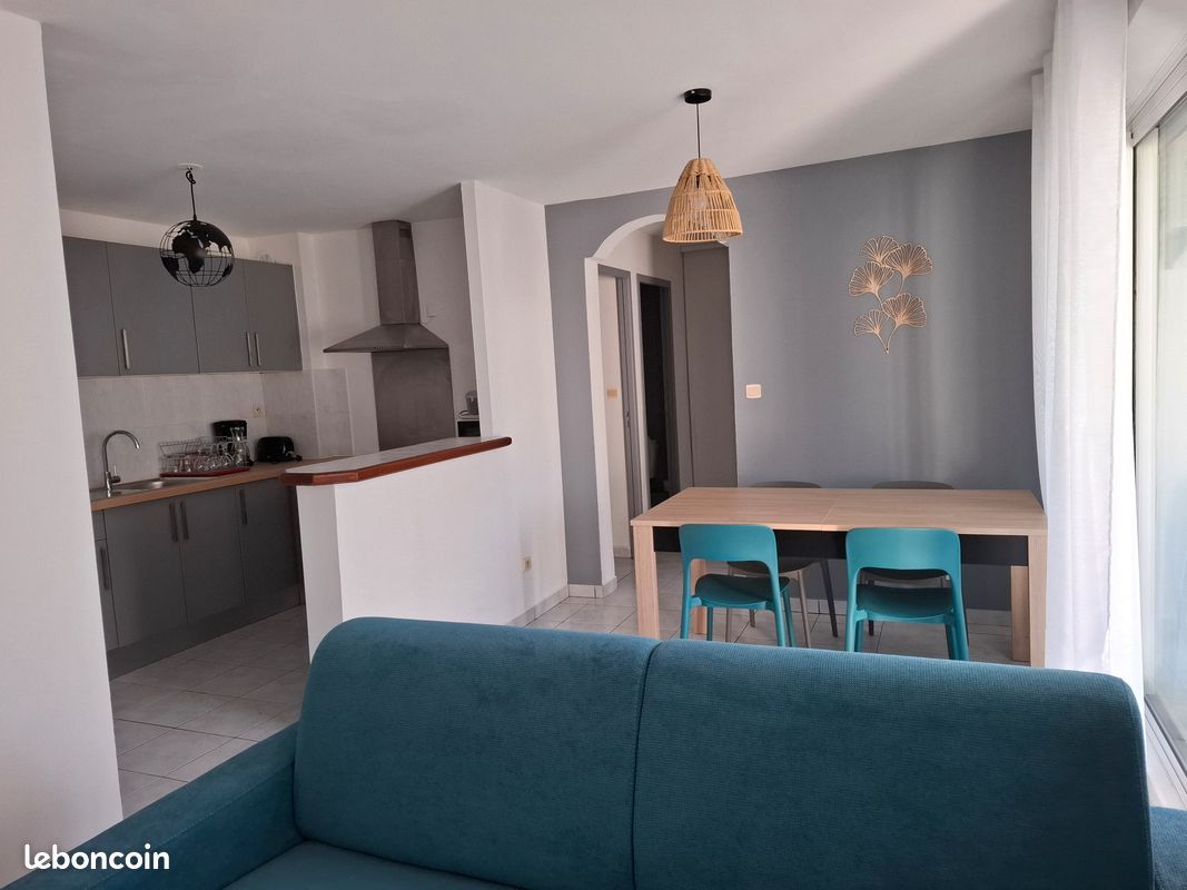 Appartement 2 pièces 45 m² · à Saint-André · 45 m² · 880 €/mois