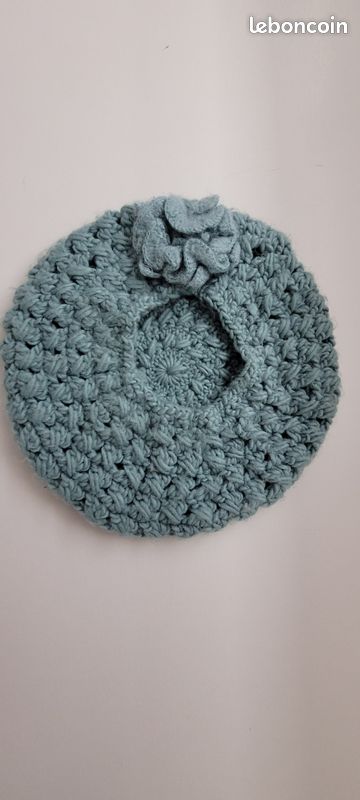 Bonnet turquoise t 16 à 18 (image 1)