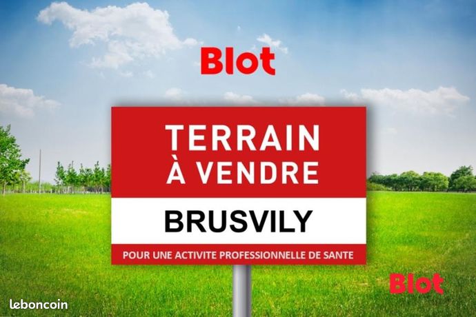 https://img.leboncoin.fr/api/v1/lbcpb1/images/8d/30/08/8d300855a75fe0ed449fe4b0952e954209aacf02.jpg?rule=ad-image