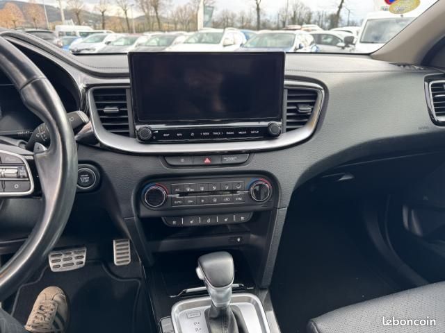 Kia Xceed 1.6l CRDi 136 ch DCT7 ISG Premium (image 17)