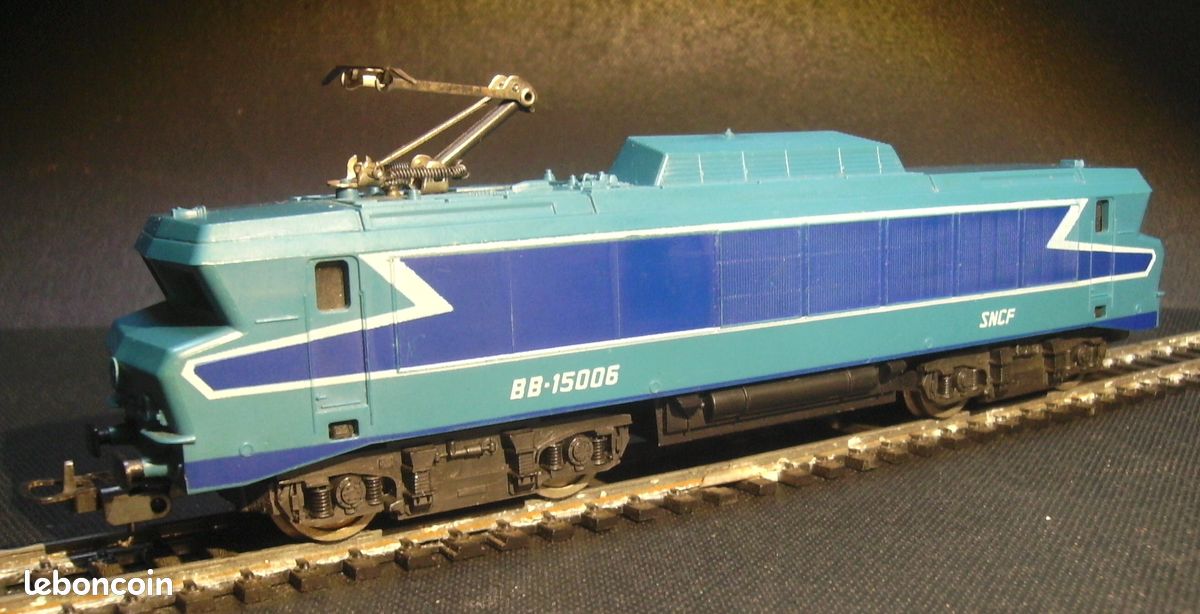 LIMA ÉCHELLE HO MOTRICE BB-7203 SNCF EN LIVRÉE BÉTON