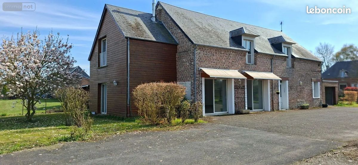 Maison 7 pièces 215 m² · à Assis-sur-Serre · 215 m² · 262 900 €