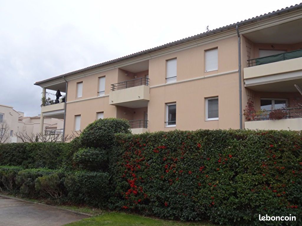 Appartement 1 pièce 30 m² · aux Angles · 30 m² · 517 €/mois