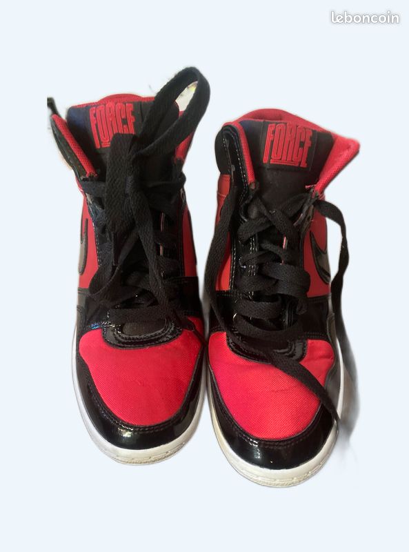 Basket nike compensé femme (image 1)
