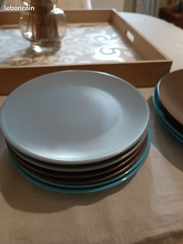 Lot assiettes (image 4)