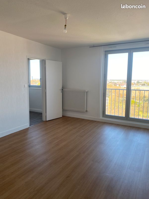 Appartement 3 pièces 58 m² · à Poitiers · 58 m² · 958 €/mois