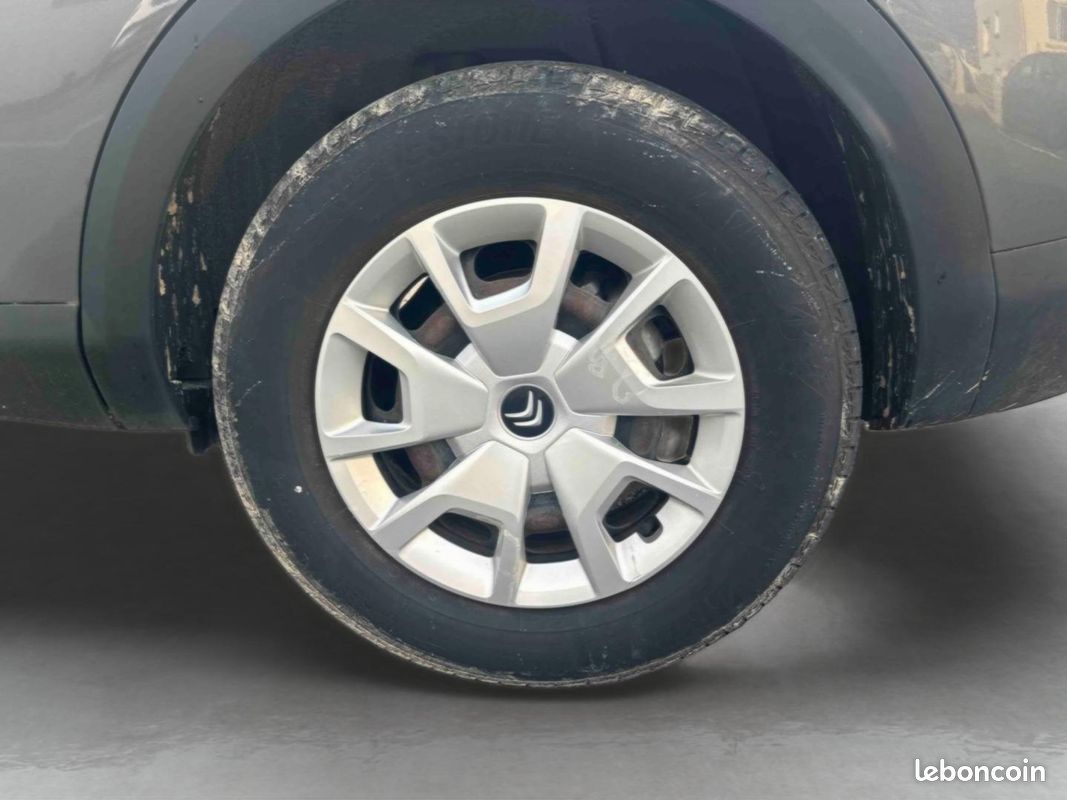 Citroen C4 PureTech 100 Live Pack Business (image 24)