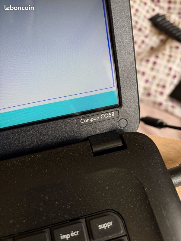 Repose-main Touchpad HP Compaq Presario CQ58 - Noir - Pièce Neuve Référence 689696-001