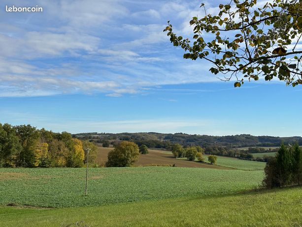 Terrain 2 694 m² Belmont