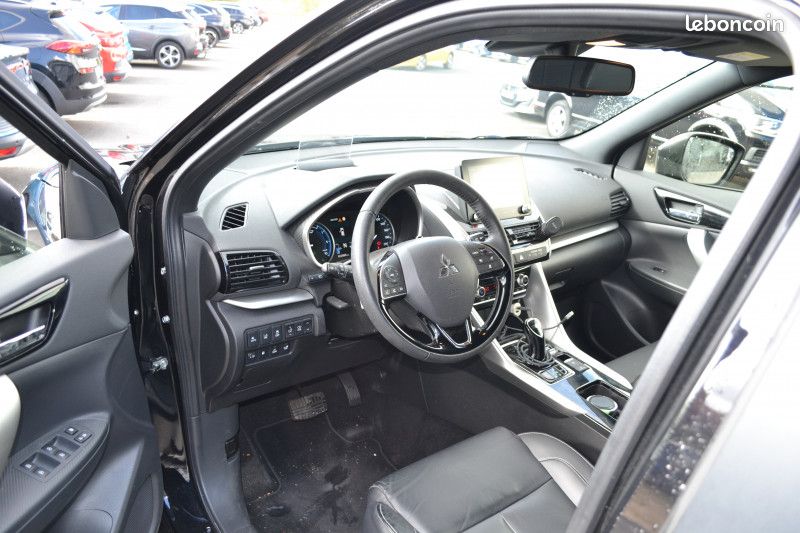 Mitsubishi ECLIPSE CROSS 2.4 MIVEC PHEV 188CH INTENSE 4WD 2023 (image 7)