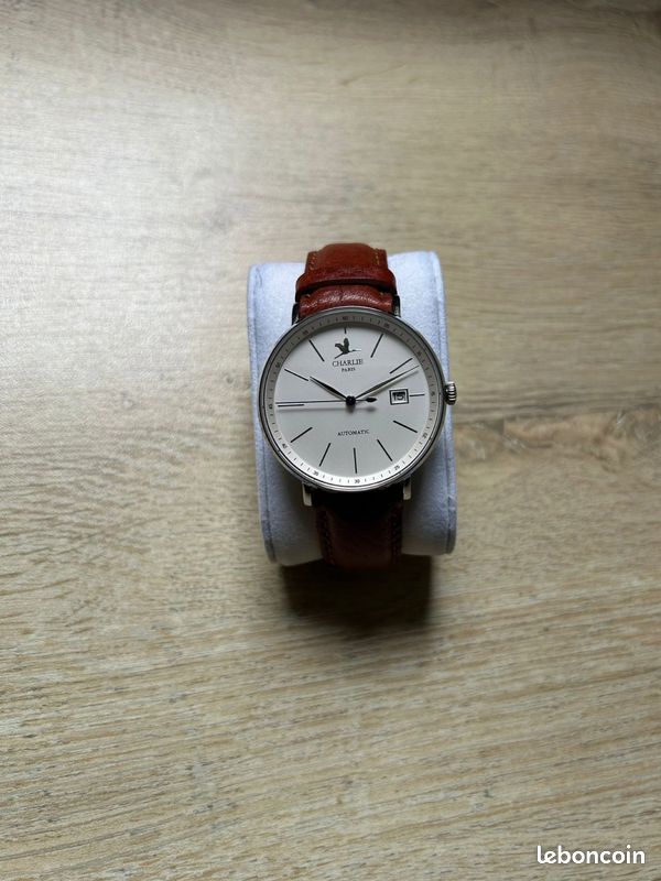 Montre Charlie Paris, modèle INITIAL cuir véritable marron (image 3)