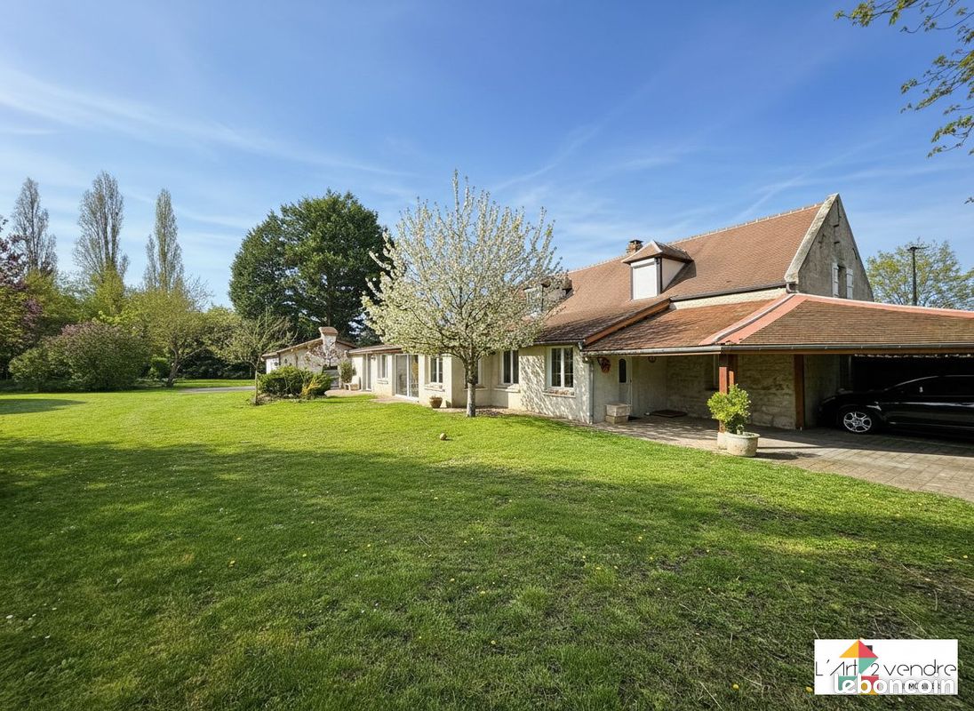 Maison 6 pièces 221 m² · à Longueil-Sainte-Marie · 221 m² · 399 000 €