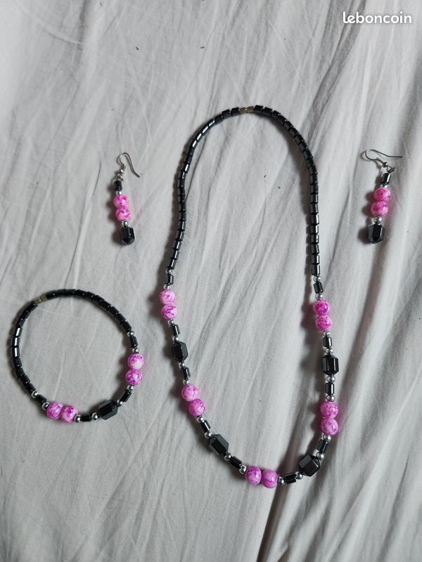 Ensemble de bijoux (image 1)