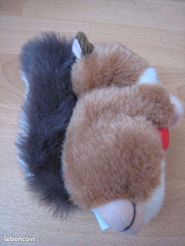 Peluche écureuil et sa carotte - (MH78) (image 2)