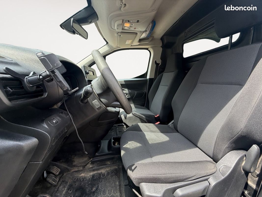 Citroën Berlingo 1.5 BLUE HDI (image 9)